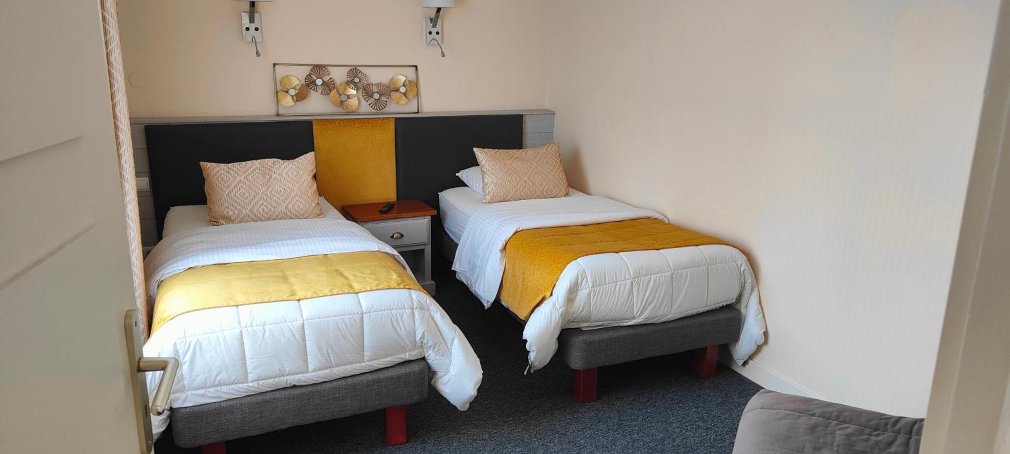 Hotel Spa & Restaurant O Pervenches Chambéry Zewnętrze zdjęcie